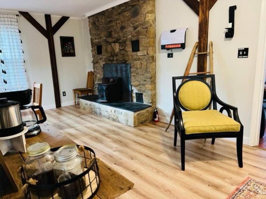 Mountain Lake Retreat - Hot Tub, Lake, Fire Pit, Wineries, Restaurant Харпърс Фери Екстериор снимка